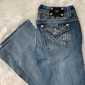 Miss Me like new bedazzled jeans w/ button pocket